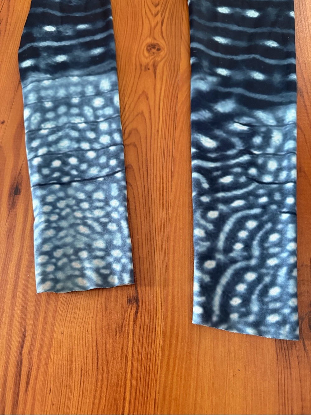 Waterlust Dive Leggings - Picture 12 of 16